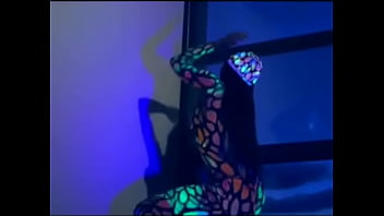 Vid 31140822 060045 800