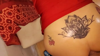 A milf magrinha nunca tinha dado o cuzinho mas no teste do sofá arrasou e até levou uma bela gozada dentro daquele rabo apertado vagninho e holy rubi A milf magrinha nunca tinha dado o cuzinho mas no teste do sofá arrasou e até levou uma bela gozada dentro daquele rabo apertado vagninho e holy rubi