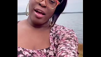 A lil fresh air #blacktrans #ebonytrans #blacktgirls #prettytrans #beautitultrans #sexytrans #naturaltrans #brownskintran