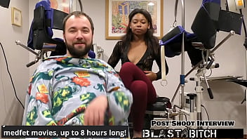 Minnie rose's face gets blasted with cum after blowjob pov version