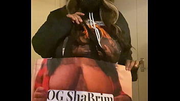 Hazelnutxxx it’s halloween you like