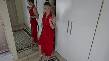 Bet you cant keep your pants on while watching me undress