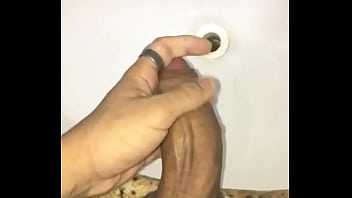 Novinho Derramando Leite thumbnail