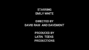 Emily white gets triple anal penetrated and she loves it 0% pussy tap