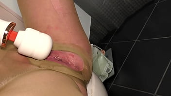 Strong stream pee on the wall and masturbate by magicwand in pantyhose and highheels