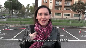 Esclusivo curvy italiana per 500€ si fa rompere il culo da uno sconosciuto english subtitles