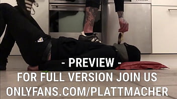 Trampling And Jumping On The Slave thumbnail