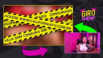 Ela usou o presente na bucetinha