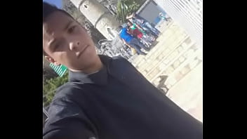 Gordinho seduzindo a mae do administrador por favor laura volta pra mim eu imploro