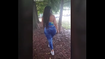 Super hot candid walking latina booty