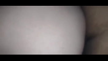 Não tô aguentando mais goza logo meu cu vai abrir no meio