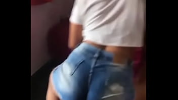 Novinha dançando funl