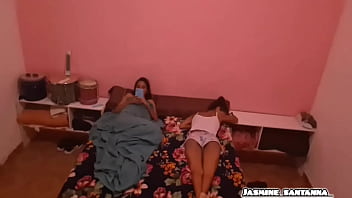 Fodendo do lado da amiga novinhas de 18