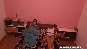 Fodendo do lado da amiga novinhas de 18