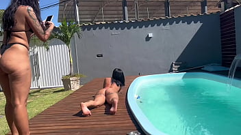 Chamei as meninas do do job para fazer uma resenha na minha casa de praia e olha a putaria q deu