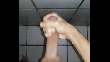 Cumshot beathroom 01