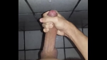 Cumshot Beathroom 01 thumbnail