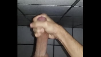 Cumshot beathroom 01