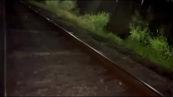 Esposa quase transou em plena ciclovia e o corno cheio de tesão