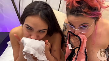 4k girl girl panties stuffing double blowjob cum in mouth