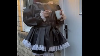 Got a new sissy maid caught her slacking off already p1nkplastic
