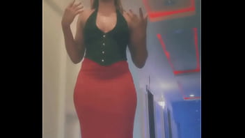 Fingers myself come check me out and get cum quickly