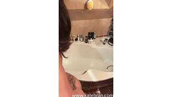 Do you want to be the only one to see my naked gym selfie