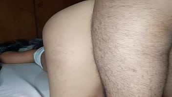 Gritaba para que la penetrara hasta el fondo