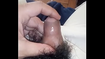 Babando Enquanto Trabalha thumbnail