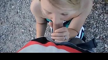 Bench fuck in nature i shot her pussy full with sperm