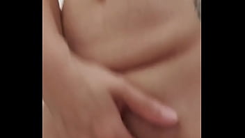 Quick finger in the pussy