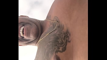 Känd svart man från copacabana åker till ukraina för att träffa utländska kvinnor