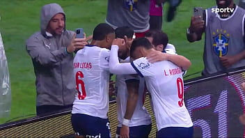 Pulga fudendo a vagabunda do rj