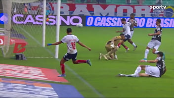 Pulga fudendo a vagabunda do rj