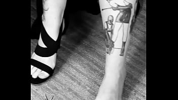 Hellfire #blackshoes #tryonhaul these were pretty comfortable shoes although she doesn't seem to be very #excited