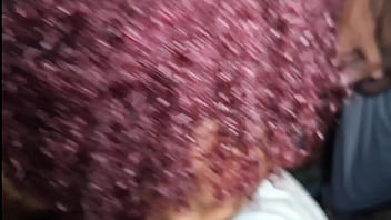 Meu vizinho me flagrou com meu amante e cobrou uma mamada como silêncio Meu vizinho me flagrou com meu amante e cobrou uma mamada como silêncio