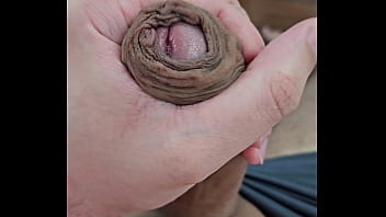 Novinho Na Punheta E Gozando thumbnail