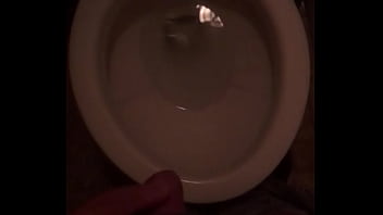 Orinando por las mujeres