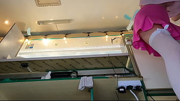 Very hot babe will do anything for extra money