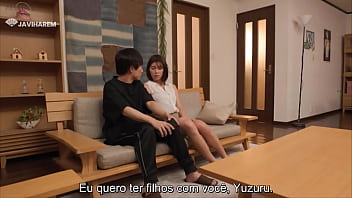 Comendo a novinha linda que mora na minha casa com legendas