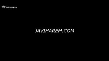 Comendo a novinha linda que mora na minha casa com legendas