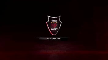 Rome major cums on her ass after have stretched her pussy out