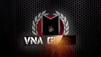 Rome major cums on her ass after have stretched her pussy out