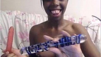 Horny ebony cam girl