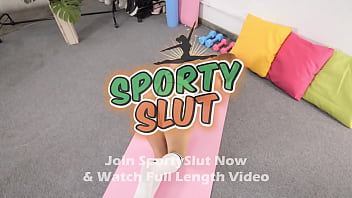 Incredible thighgap round ass puffy pussy cameltoe beautiful face babe