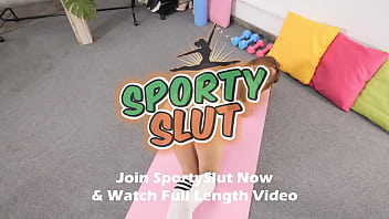 Incredible thighgap round ass puffy pussy cameltoe beautiful face babe