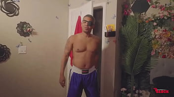 Cammy lu wanted to know how to make it clap so i asked sagat if he could help us out