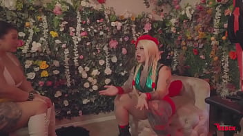 Cammy lu wanted to know how to make it clap so i asked sagat if he could help us out