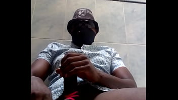 Latino Afro thumbnail