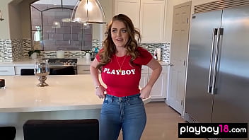 Massive titted cougar dildoing her neglected pussy